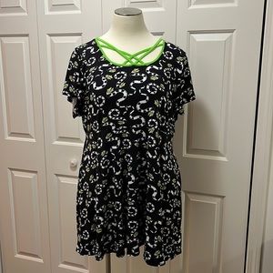 Hot Topic Beetlejuice Sandworm Skater Dress